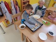 Pečeme ve školce - od zrníčka po rohlík